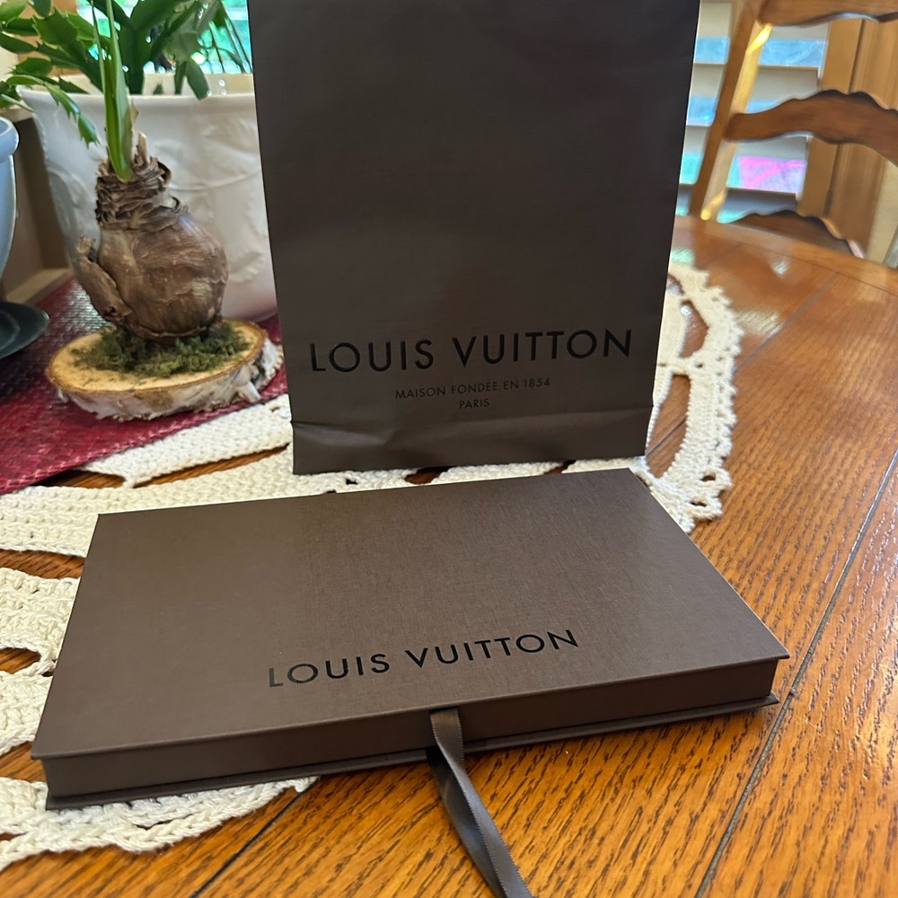 Louis Vuitton Brown Gift Box
